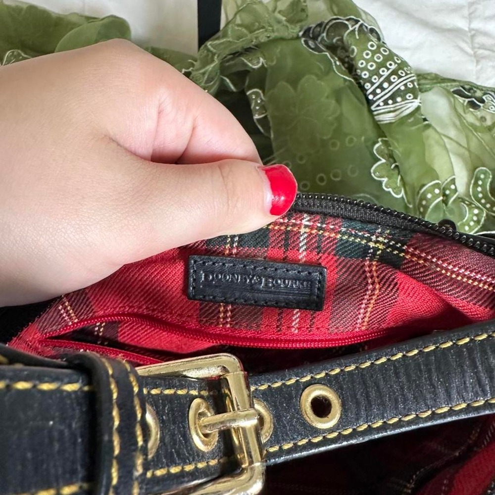 Dooney & Bourke red scotty dog graphic hobo shoulder bag black leather trim y2k - Picture 7 of 7